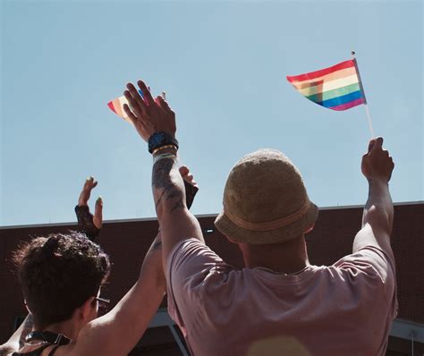 incontri gay a siena|Chatta e fissa appuntamenti con uomini gay, bisessuali,